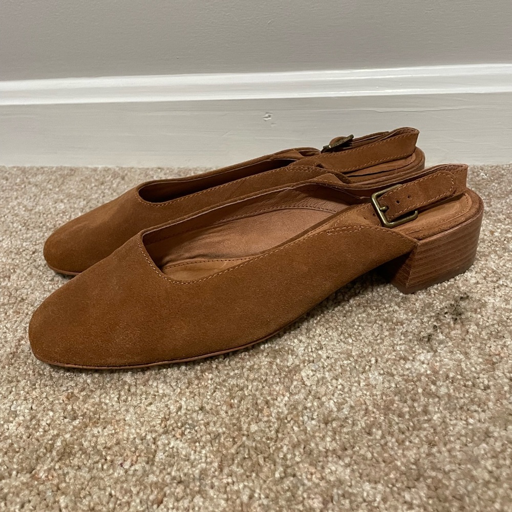 Sling back flats